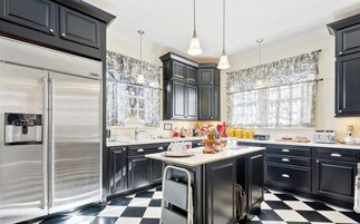 Shared fridge, microwave, oven, stovetop