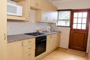 Coffee/tea maker - Goulden Street Guest House (East London)