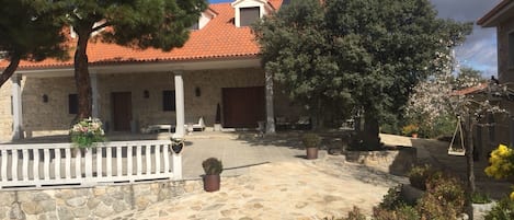 Entrée de l’hébergement