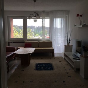 Flat-screen TV - Apartment Quantelholz 3 (Hannover)