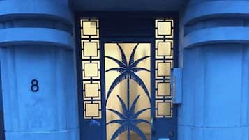 Entrée de l’hébergement