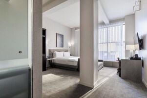 Junior Suite, 1 King Bed | Premium bedding, down comforters, Tempur-Pedic beds, minibar