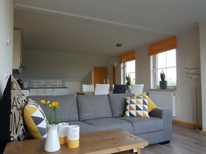 Apartment, 2 Bedrooms | Private kitchen | Fridge, microwave, stovetop, electric kettle - Aan de Waterspiegel (Aagtekerke)