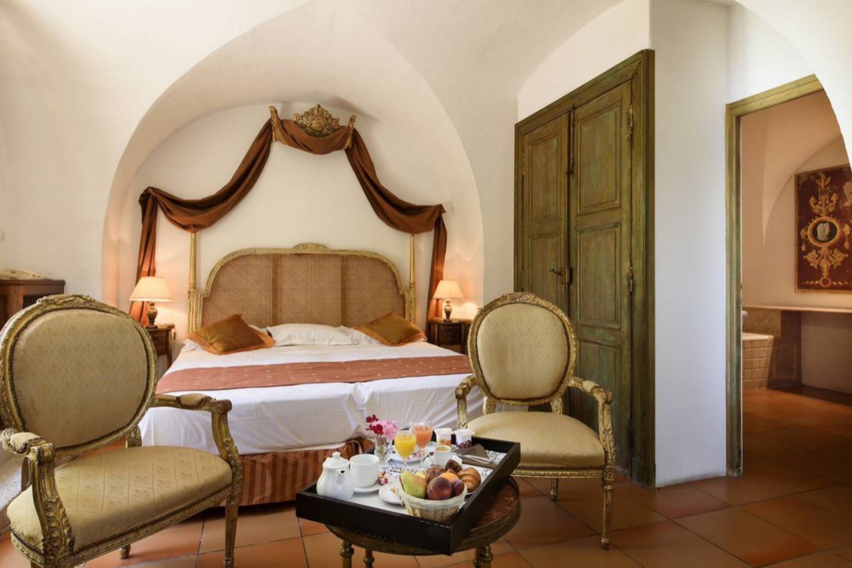 luxury room | 1 bedroom, premium bedding, minibar, in-room safe