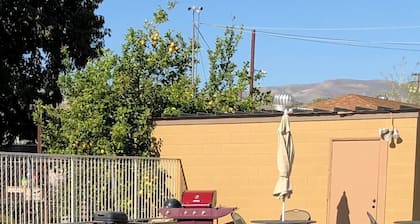 Topper Motel