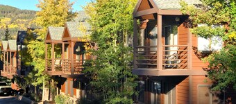 Wildwood Lodge Downtown Condos with Hot Tub