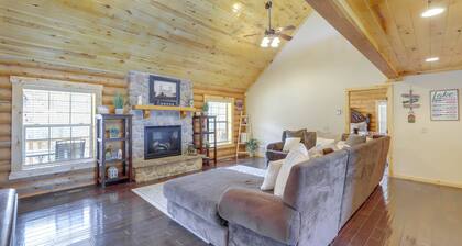 Large Sterling Cabin < 1 Mi to Palisade State Park