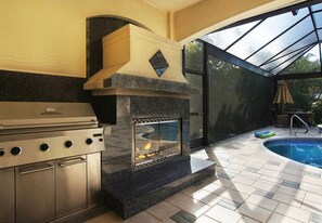 House, 4 Bedrooms, Private Pool | Private kitchen