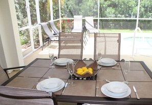 House, 3 Bedrooms, Private Pool | Living area