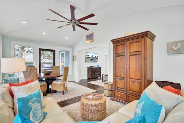 リビング エリア