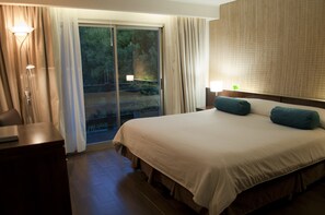 Family Apartment, 1 Bedroom, Private Bathroom
