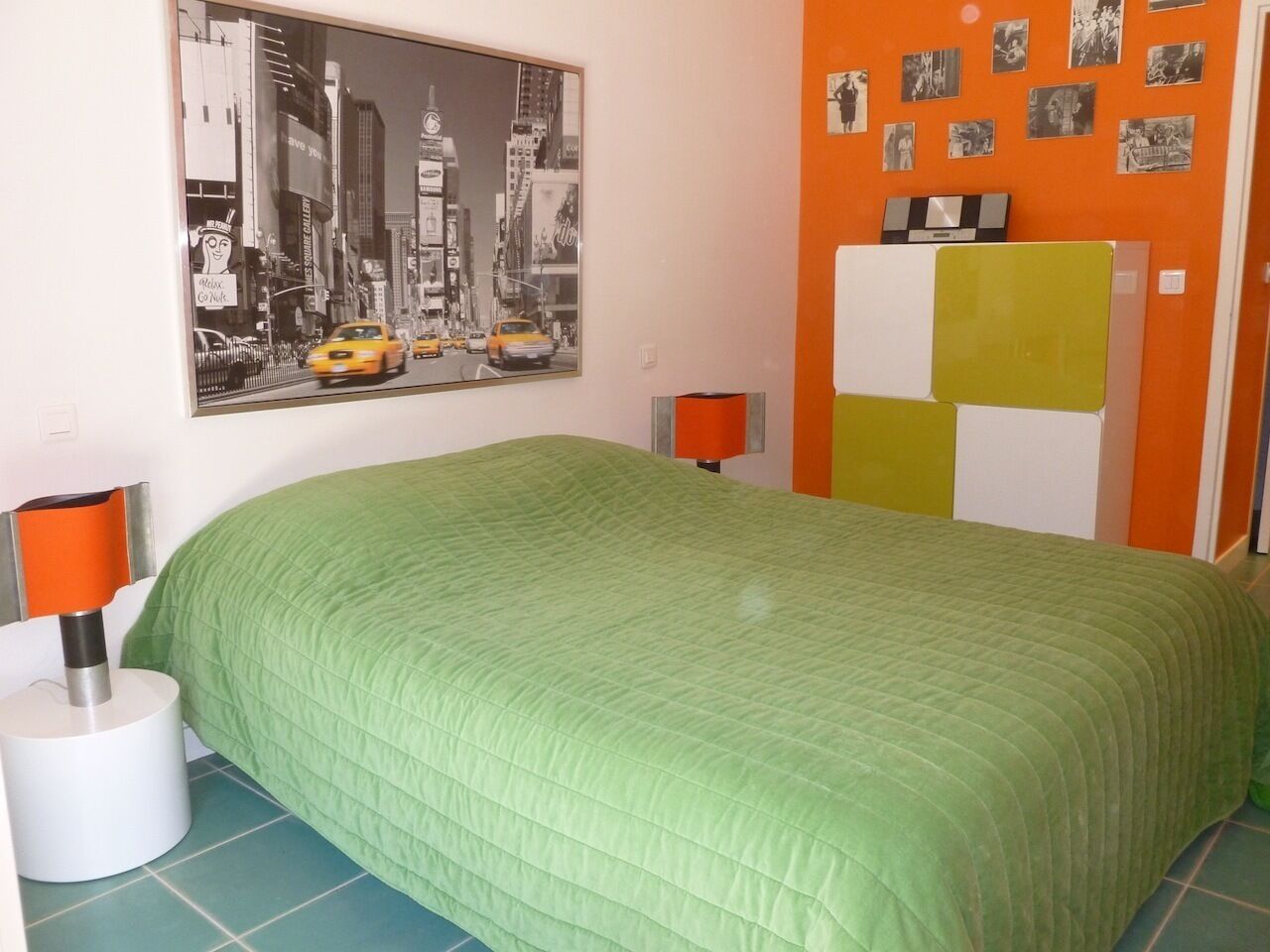 Pop design apartment, renewed in 2008, terraces in the garden, heart of La Baule