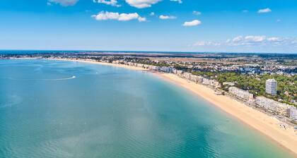 Appartement Pop avec terrasses et jardin. La Baule Centre et la plage Ă 2 pas !