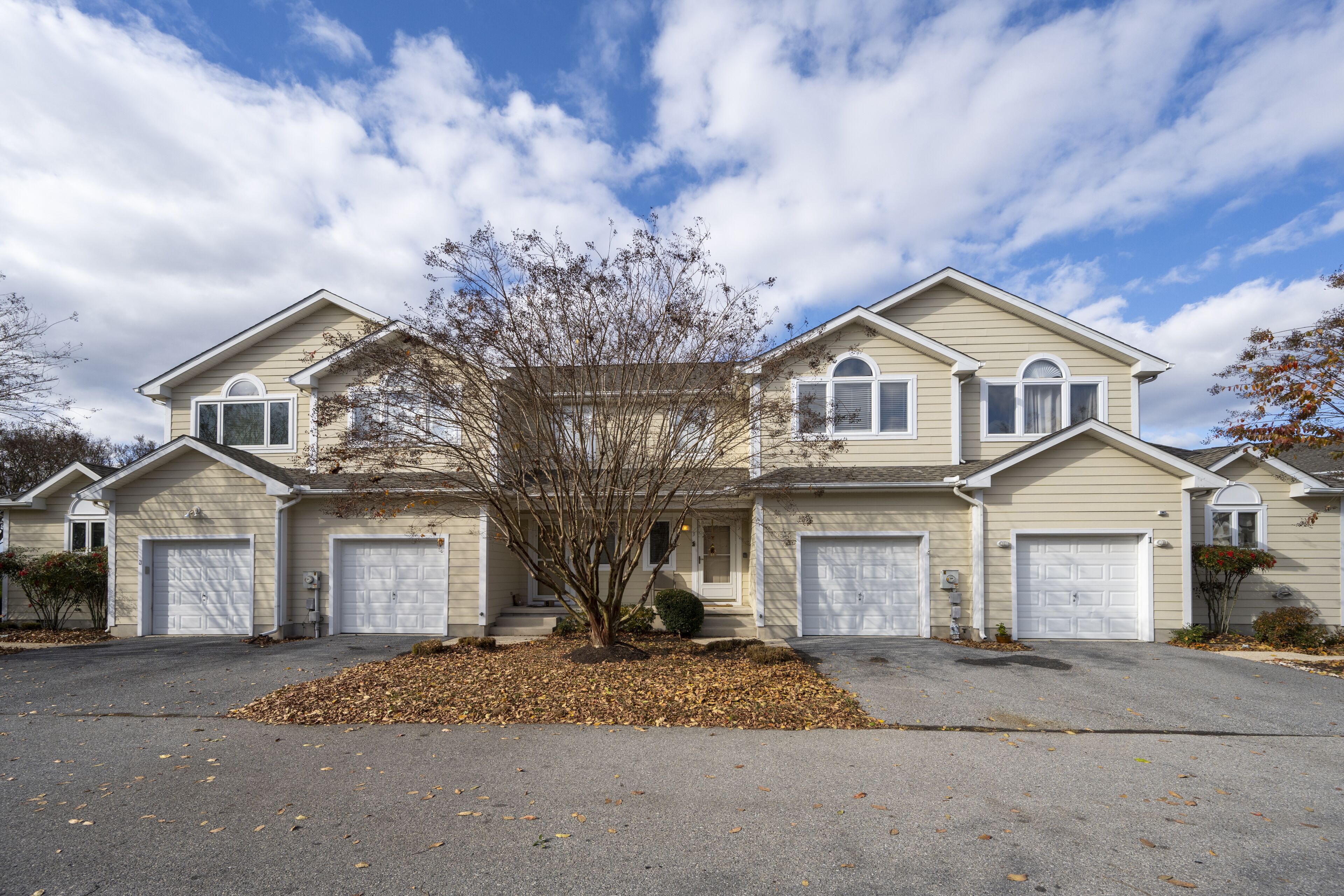 3 Crane - Three bedroom townhouse in Plantations East!