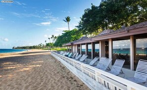 Beach nearby, beach towels