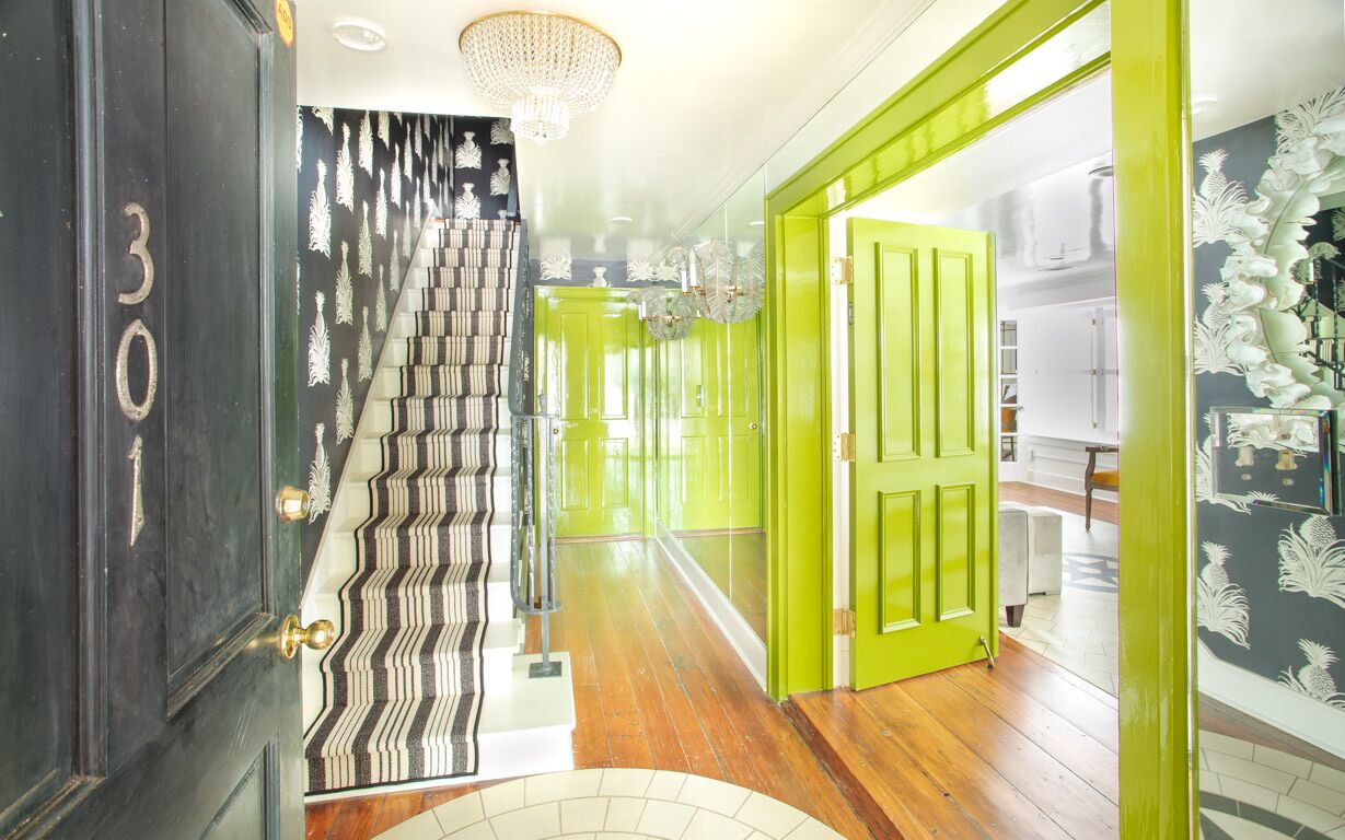 Douche, sèche-cheveux, serviettes fournies