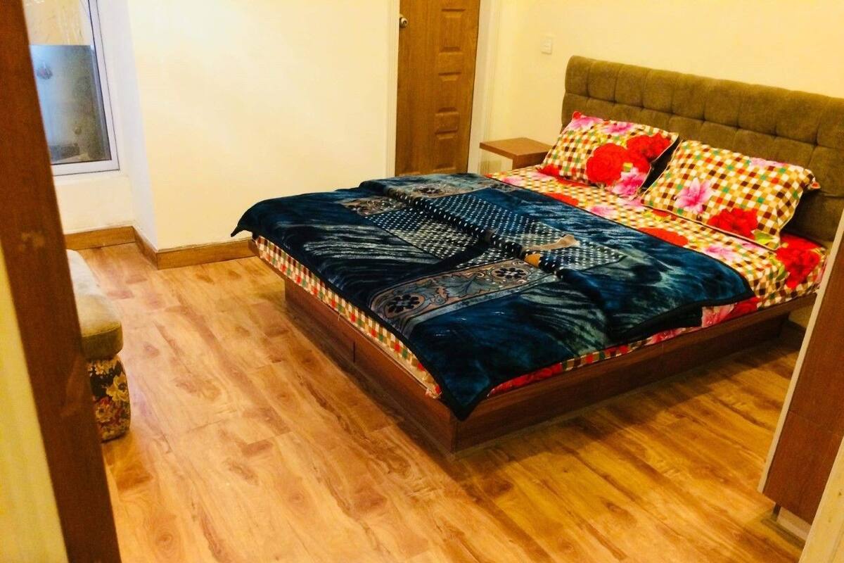 Luxury Room, 1 Queen Bed, City View | View from room