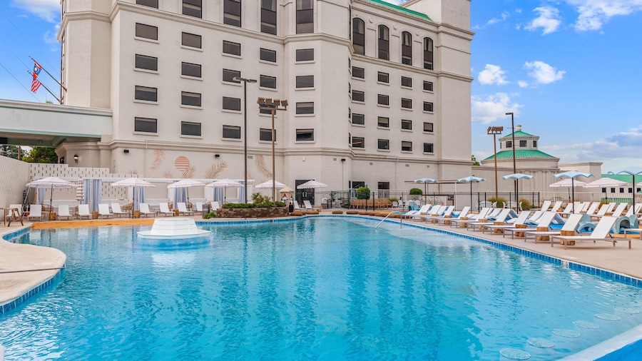 Mulberry, a Wyndham Hotel