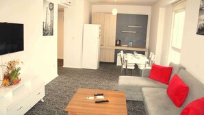 Free minibar, iron/ironing board (on request), free WiFi