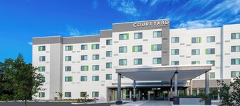 Courtyard by Marriott Tampa Northwest/Veterans Expressway