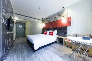 Deluxe-Doppelzimmer | Select-Comfort-Betten, Zimmersafe, Verdunkelungsvorhänge