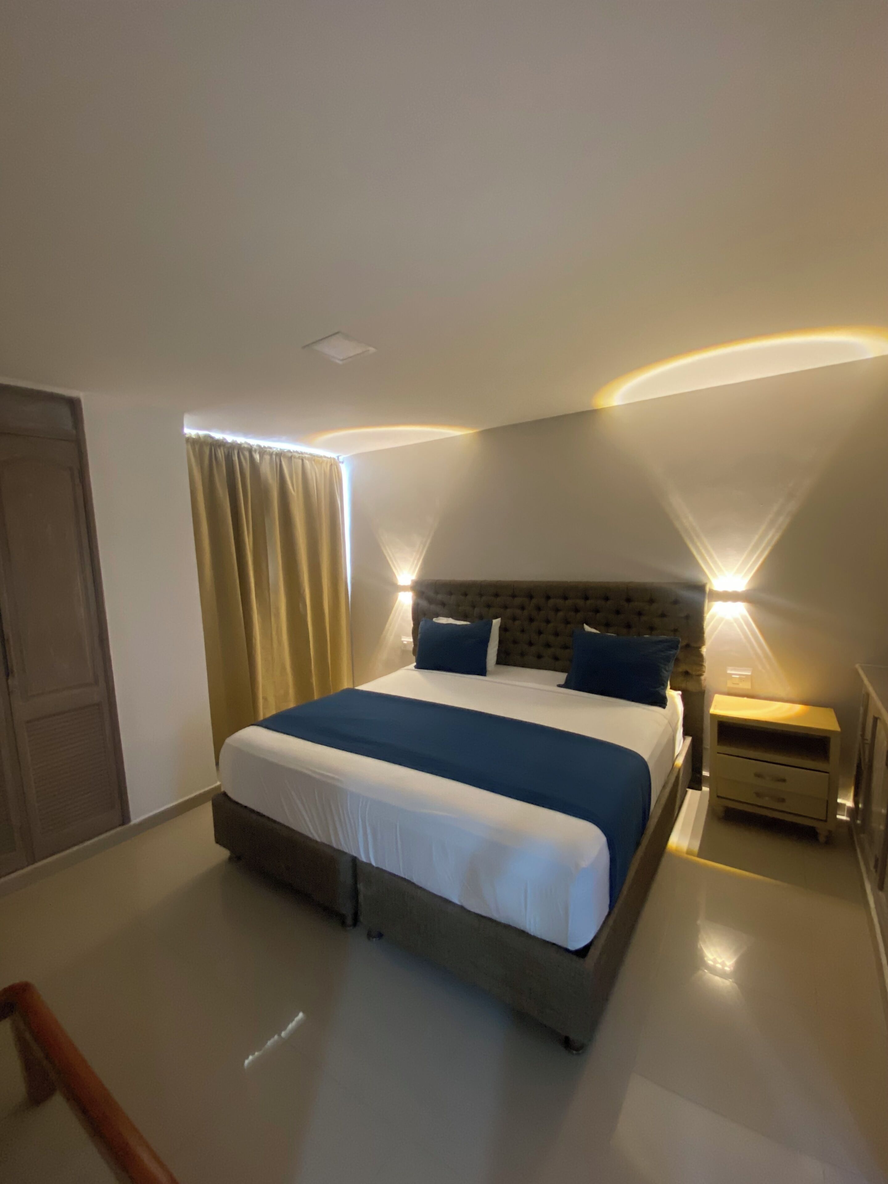 Desk, laptop workspace, rollaway beds, free WiFi