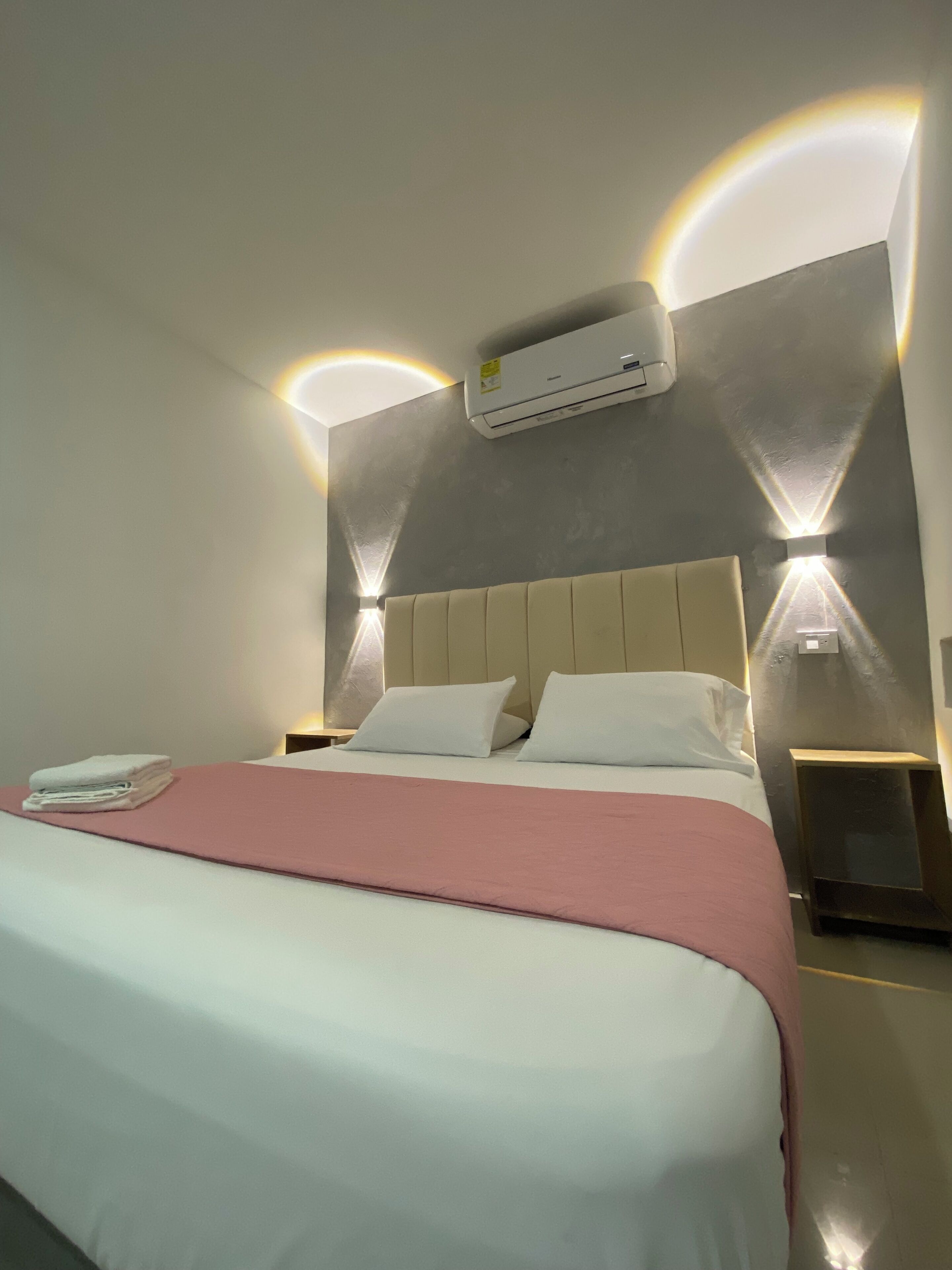 Standard Room | Desk, laptop workspace, rollaway beds, free WiFi