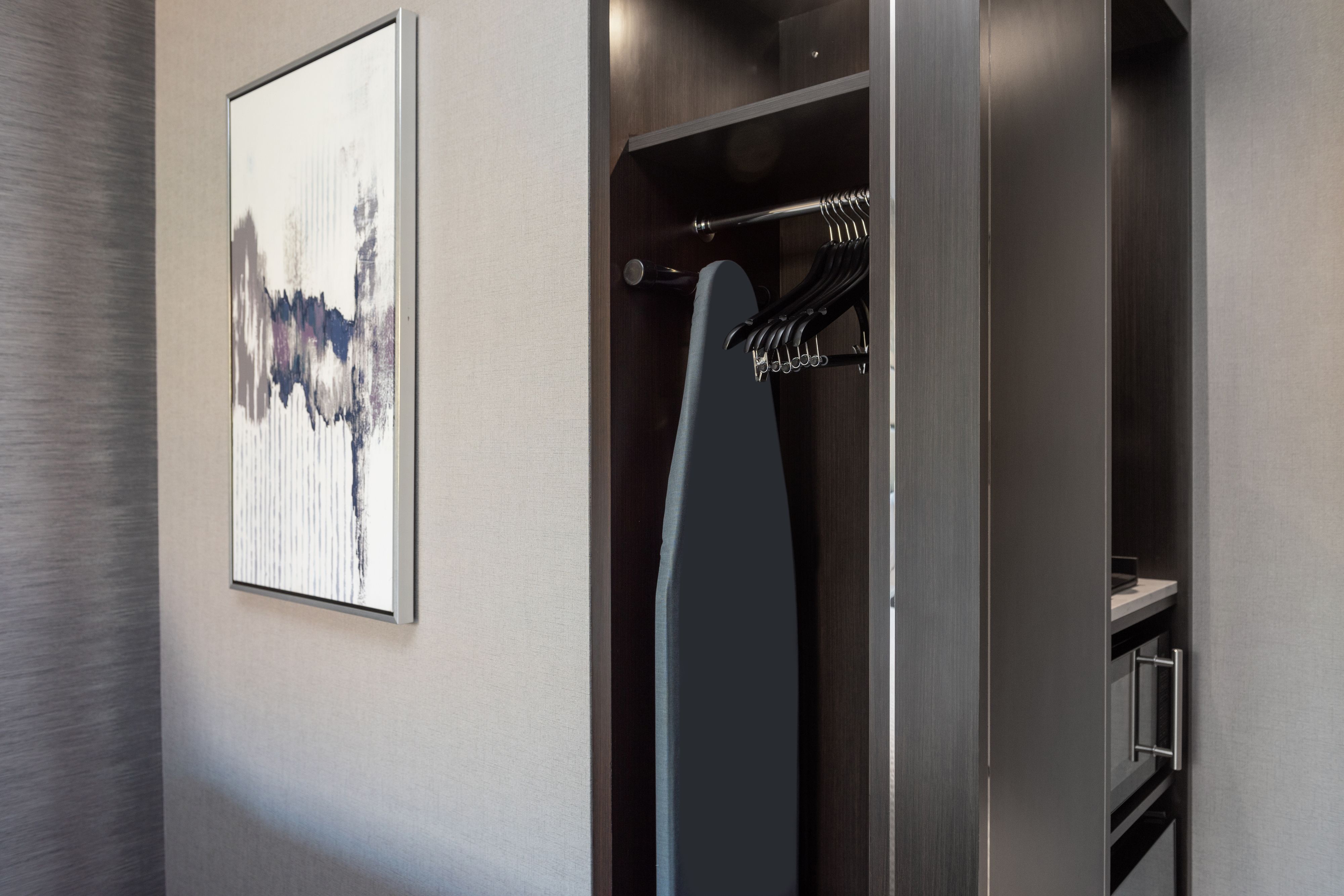 1 bedroom, in-room safe, desk, laptop workspace