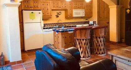 AV054 LoretoBay Luxury Villa Pool View