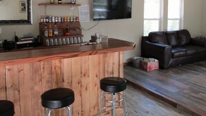 Bar (on property) - Lawson Adventure Yurts (Idaho Springs)