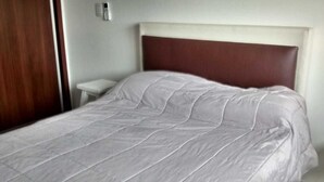 コンフォート アパートメント 1 ベッドルーム シティビュー | 1 室のベッドルーム、アイロン / アイロン台、WiFi (無料)、ベッドシーツ