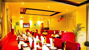Restaurant - Hotel Krishna by Rivaa (Jaipur)
