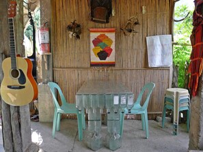 Frühstück, Mittagessen, Abendessen, lokale Küche, Speisen im Freien 