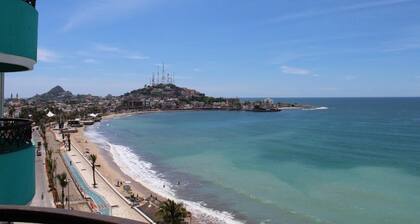 Plaza Marina Mazatlán