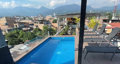 Hotel Central