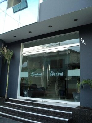 Property entrance - Hotel Central (Tarapoto)