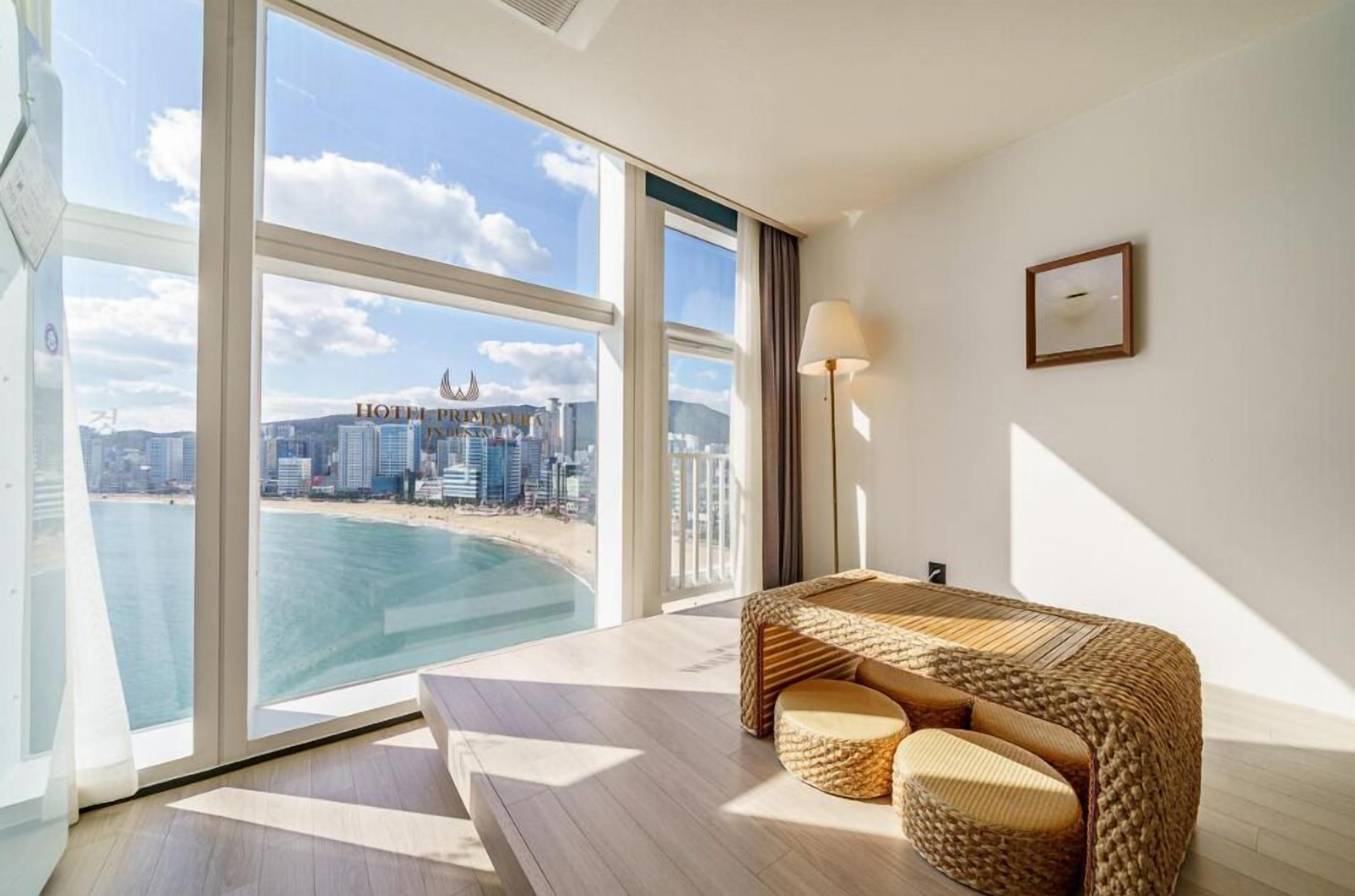 Dobbeltrom – signature, 1 dobbeltseng, sjøutsikt | Sengetøy av topp kvalitet, dundyner, blendingsgardiner og lydisolert