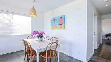 Deluxe Apartment, 3 Bedrooms, Ocean View