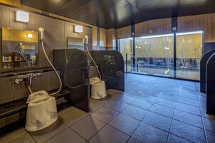 Bañera de hidromasaje interior