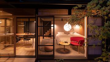 Private Vacation Home (KOUJIYA) | In-room safe, individually decorated, individually furnished