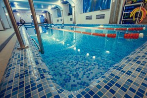 Indoor pool - Luxury Condominium. Kiev center. (Kyiv)