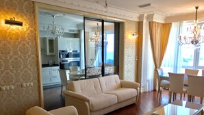 Royal Condo, 3 Bedrooms, City View | Living room - Luxury Condominium. Kiev center. (Kyiv)