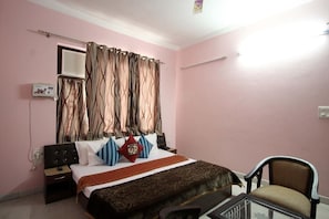 Deluxe Double Room | Soundproofing, free WiFi