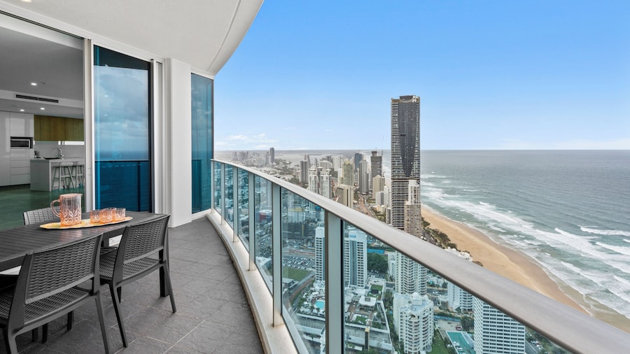 H'Residences - Q Stay