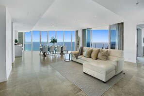 Apartment | Living area | LCD TV - H'Residences - Q Stay (Surfers Paradise)