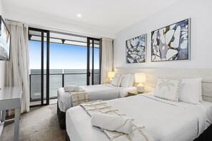 Apartment, 2 Bedrooms, Ocean View | Individually decorated, individually furnished, free WiFi, bed sheets - Soul - Q Stay (Surfers Paradise)