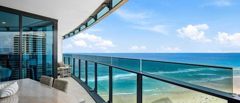 Apartment, 3 Bedrooms, Ocean View | View from room