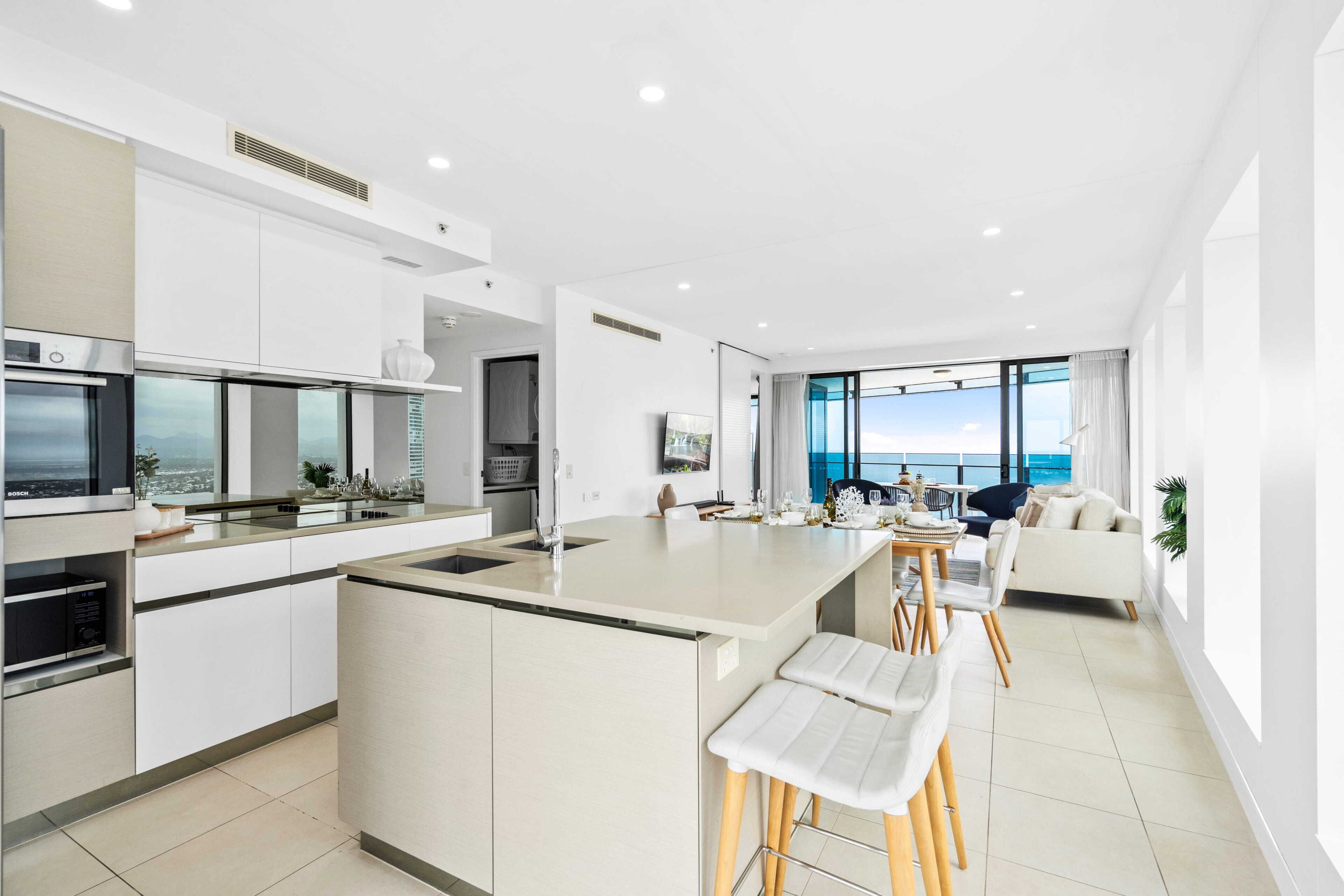 Premium Apartment, 3 Bedrooms, Ocean View | Private kitchen