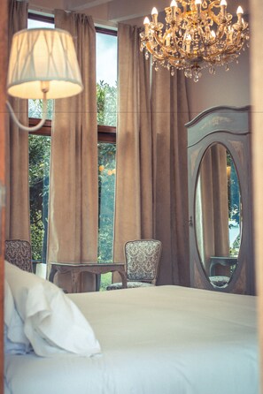 Superior Double Room, Terrace | Minibar, in-room safe, individually decorated, individually furnished - Finca Ca's Sant (Sóller)
