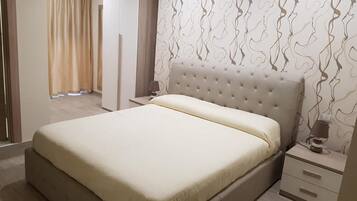 Bureau, lits pliants/supplémentaires, Wi-Fi gratuit